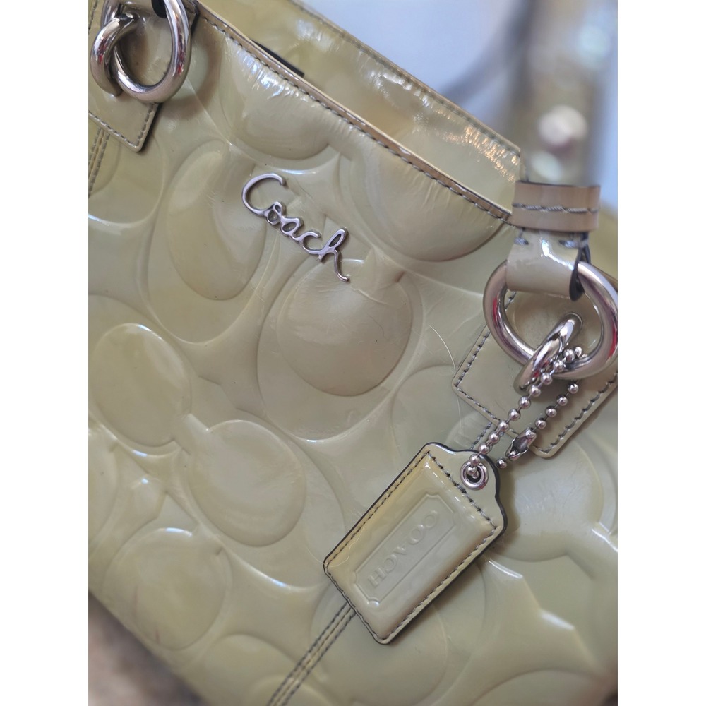 Coach || Signature Embossed Patent Leather Tote Olive Green F17728 - Picture 2 of 6